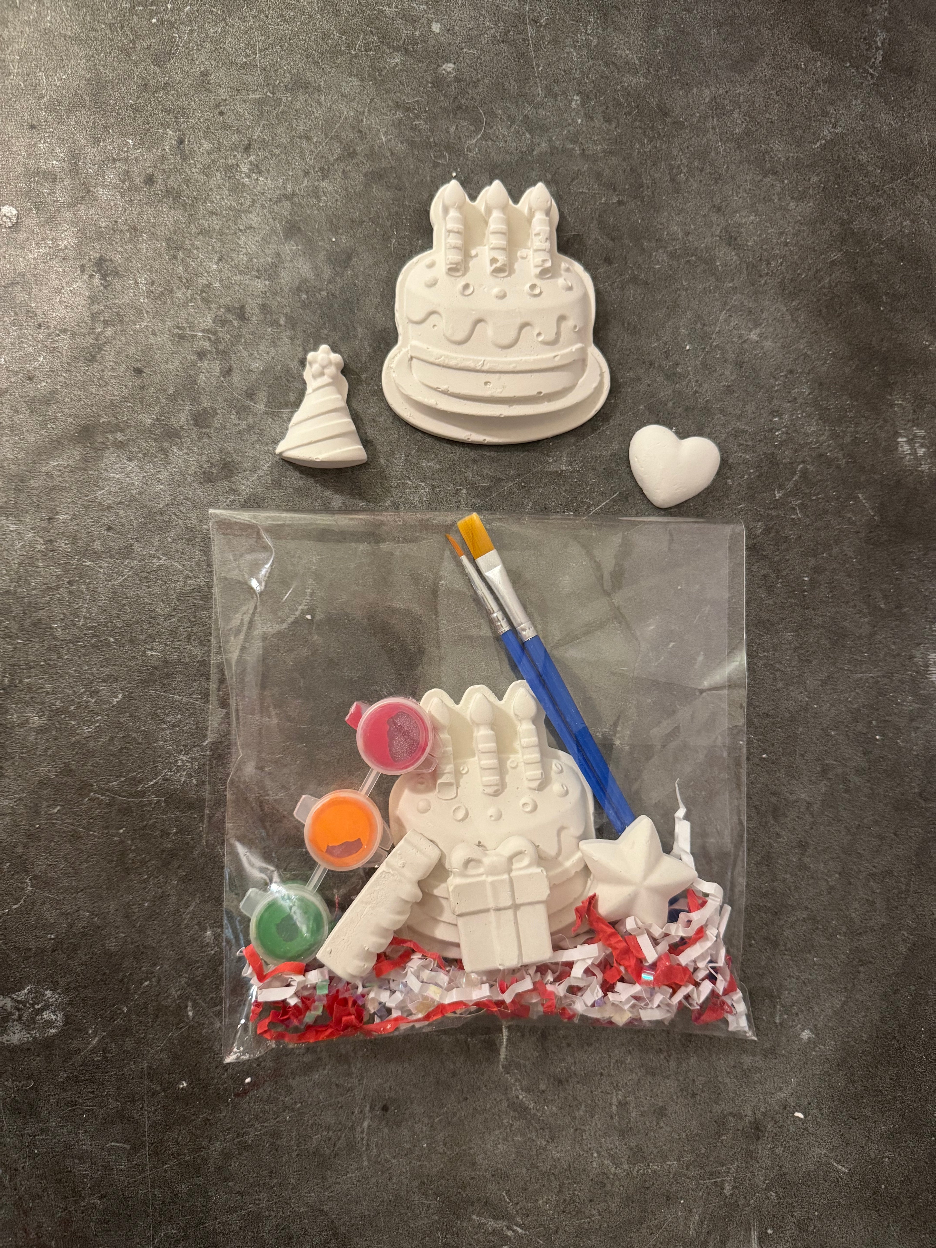 HBirthday Plaster Kit